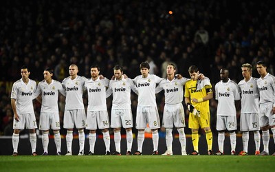 乐竞体育热评-凯特琳福特休赛期特训视频